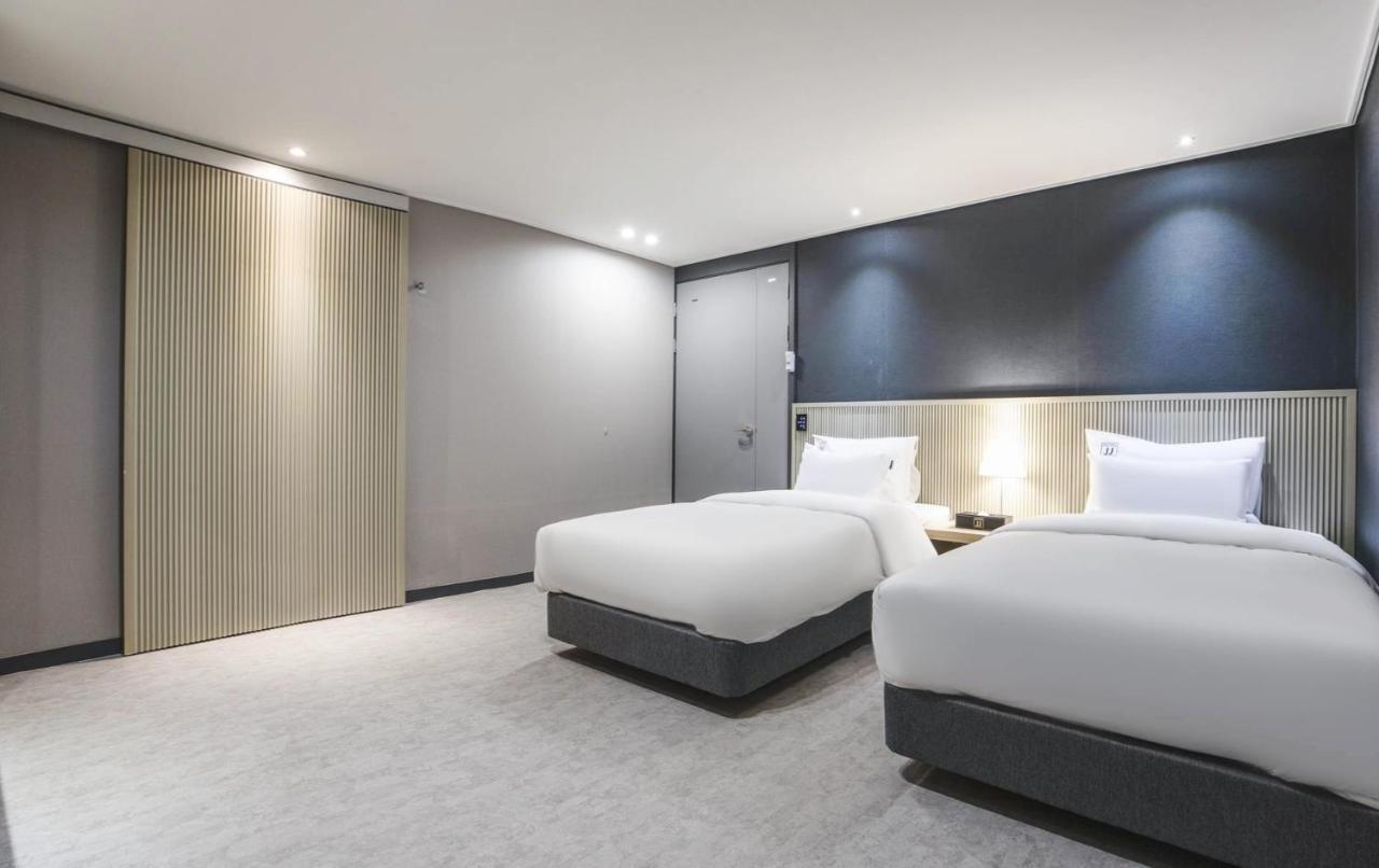 Jj Hotel Seongnam Extérieur photo
