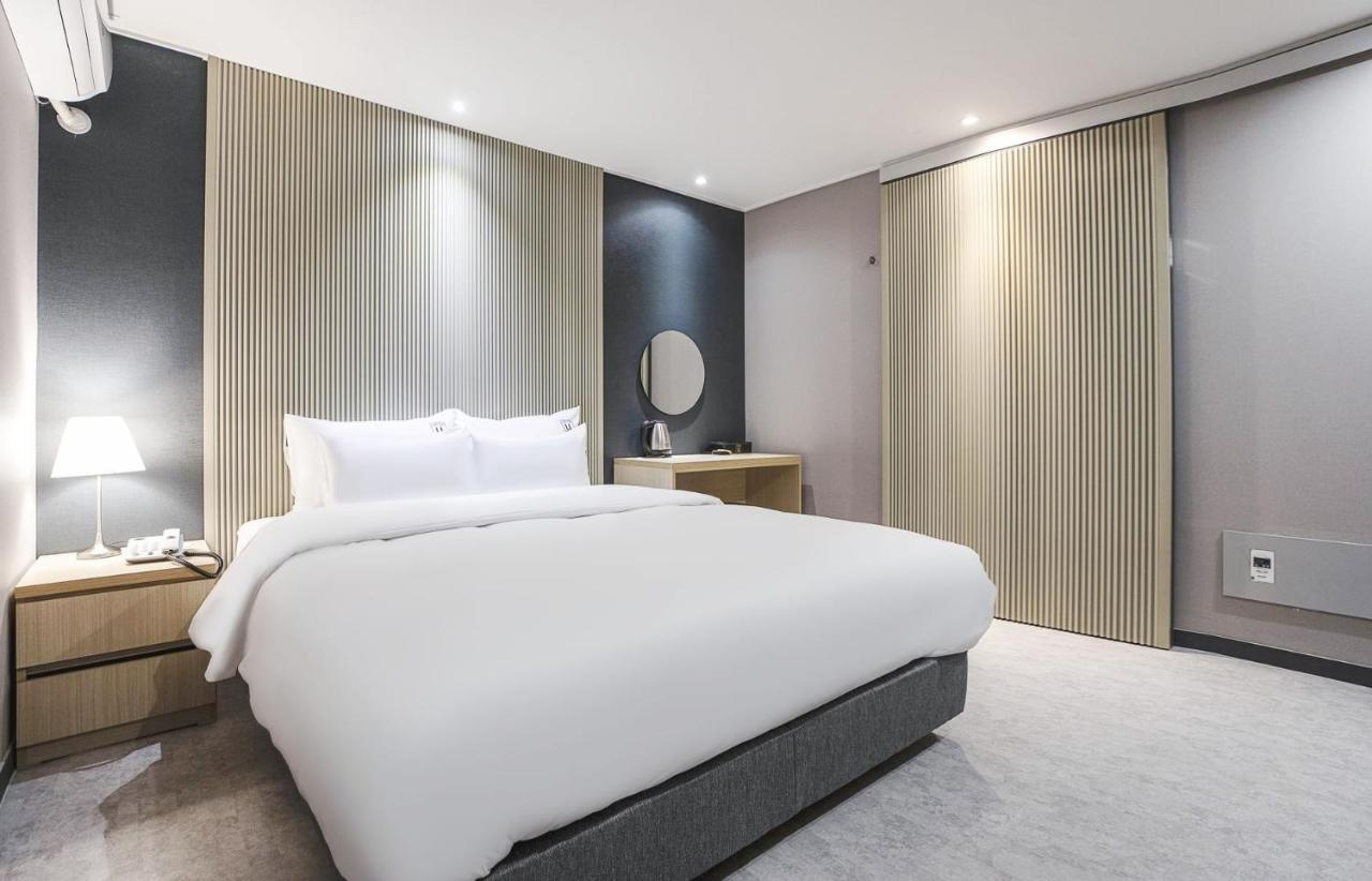 Jj Hotel Seongnam Extérieur photo
