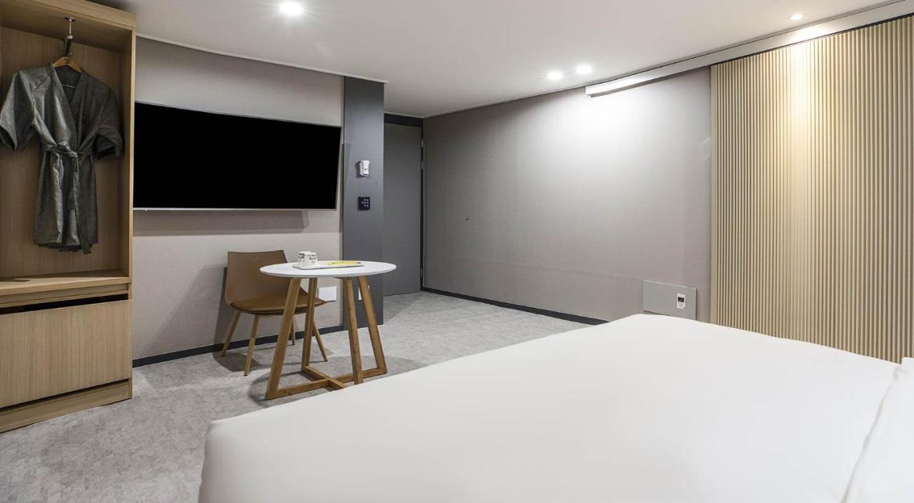 Jj Hotel Seongnam Extérieur photo