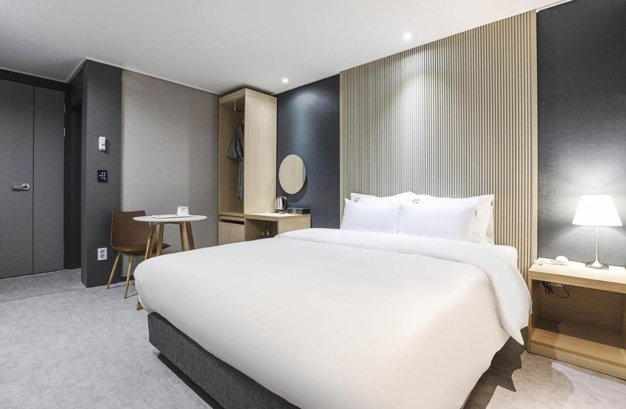 Jj Hotel Seongnam Extérieur photo